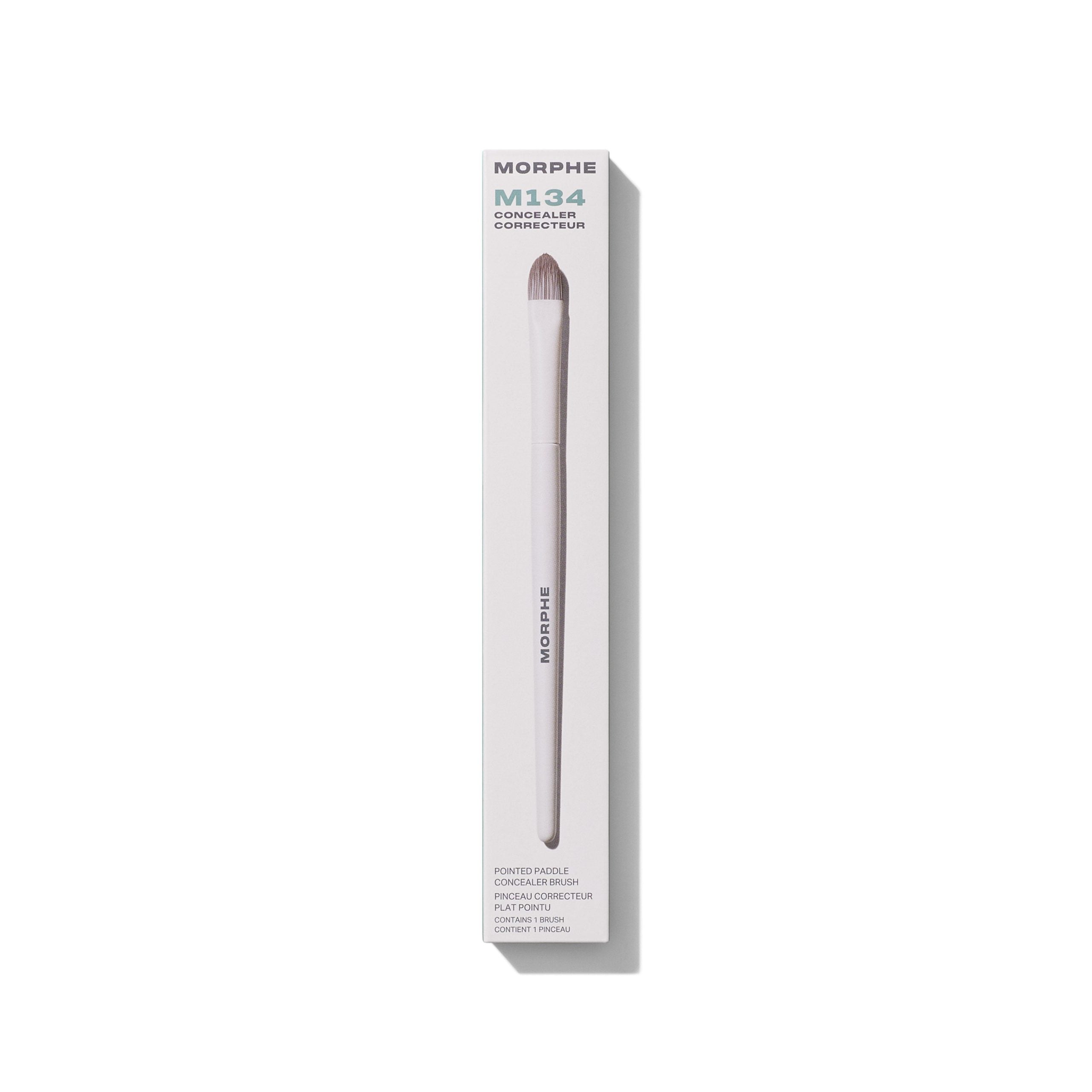 M134 Pointed Paddle Concealer Brush